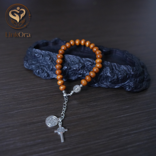 LinkOra Saint Benedict Medal Bracelet with Pendant